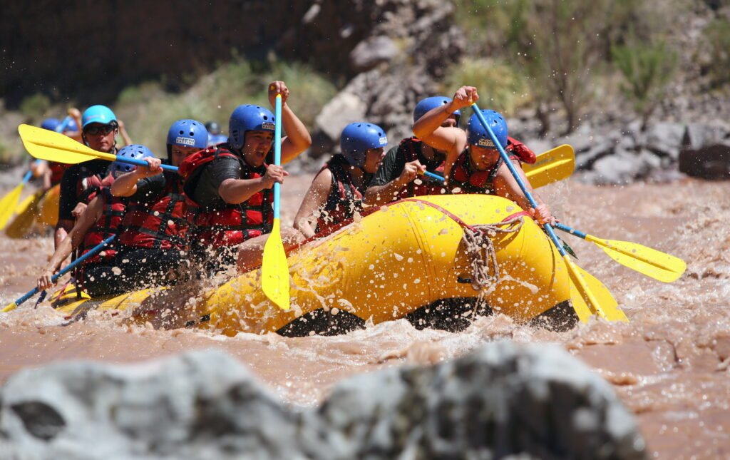 Rafting ideal para disfrutar en familia.